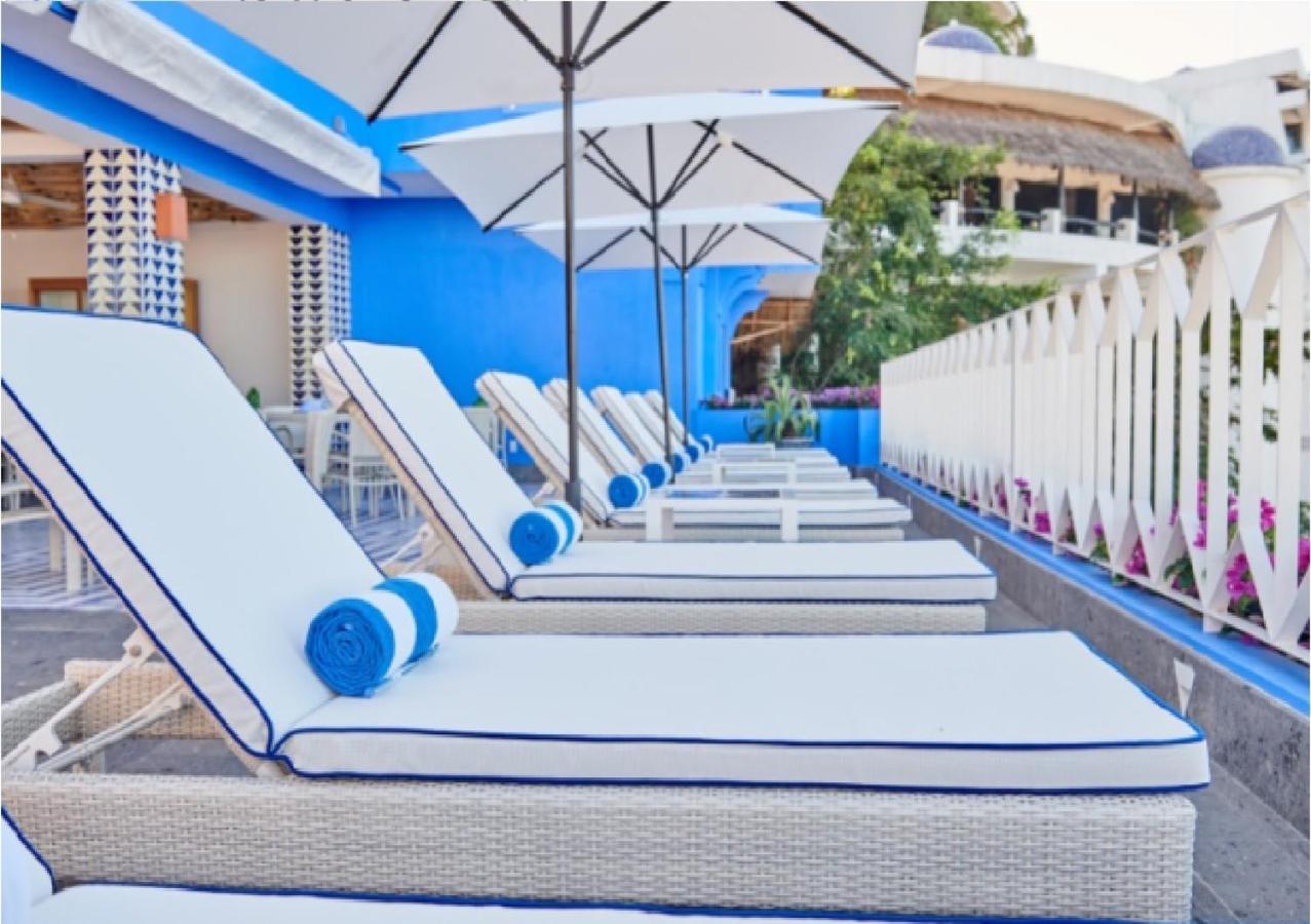 Hotel Luxury Patio Azul (Adults Only) 푸에르토 발라타 외부 사진 The pool at the Bel Air Hotel