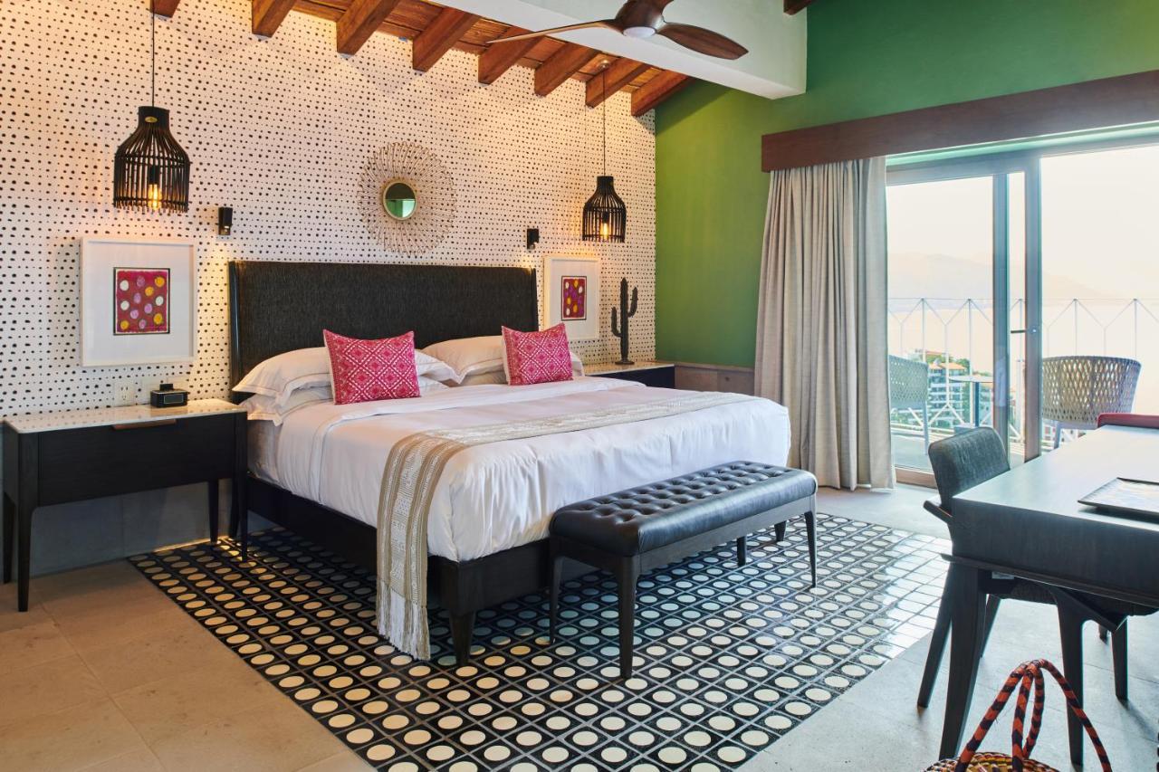 Hotel Luxury Patio Azul (Adults Only) 푸에르토 발라타 외부 사진 A bedroom at the hotel