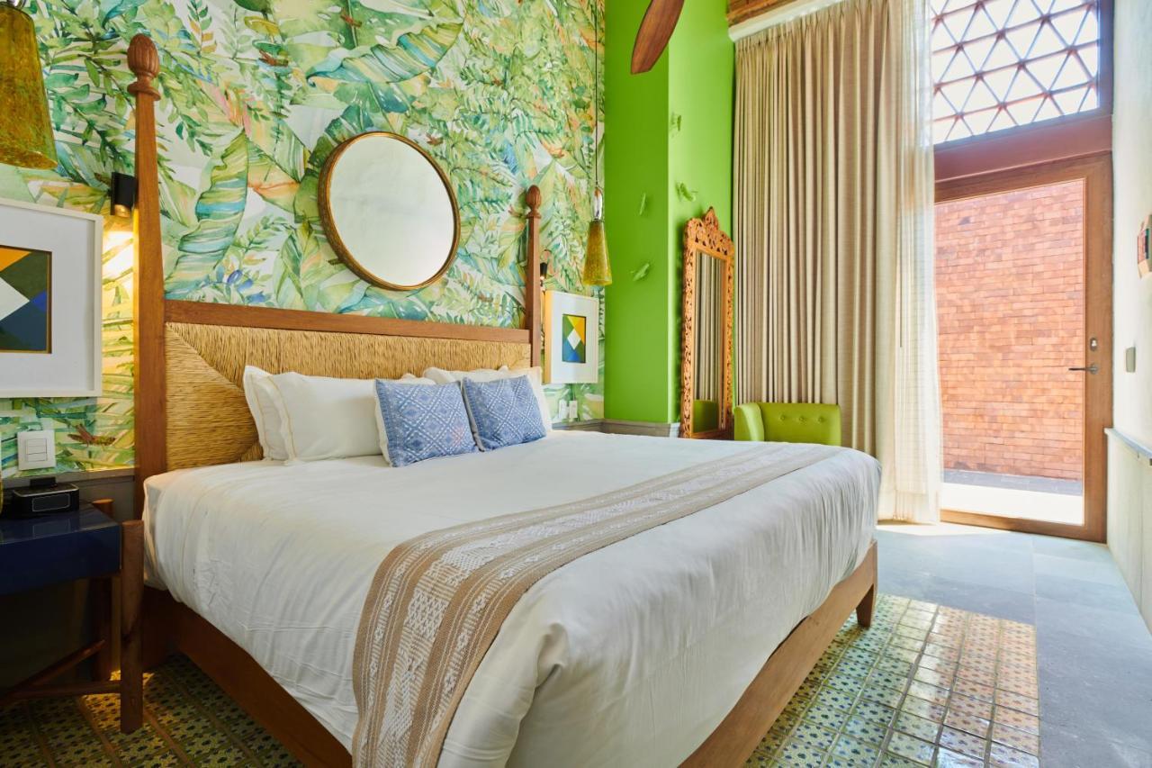 Hotel Luxury Patio Azul (Adults Only) 푸에르토 발라타 외부 사진 A bedroom at the hotel