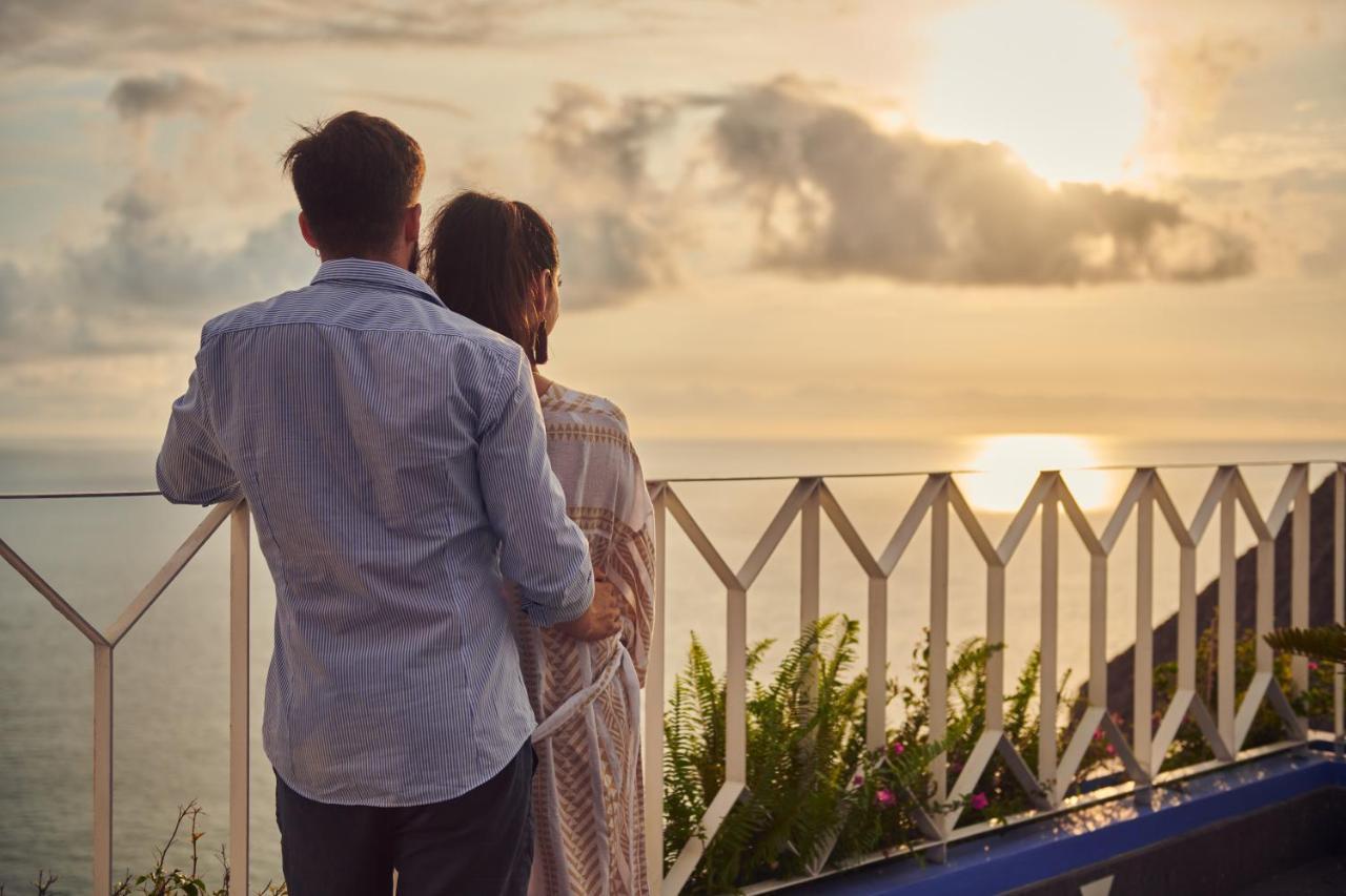 Hotel Luxury Patio Azul (Adults Only) 푸에르토 발라타 외부 사진 Sunset at the Hotel