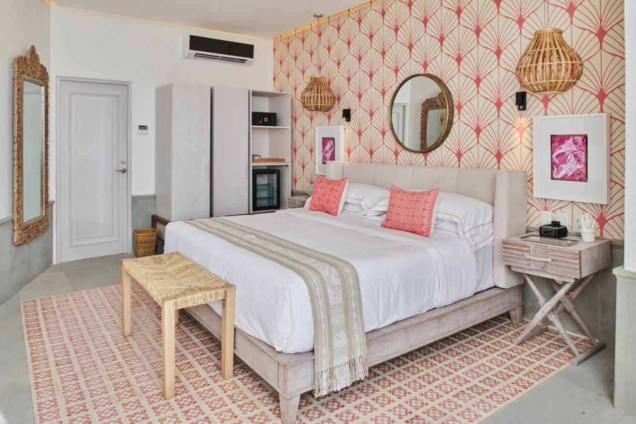 Hotel Luxury Patio Azul (Adults Only) 푸에르토 발라타 외부 사진 A bedroom at the hotel