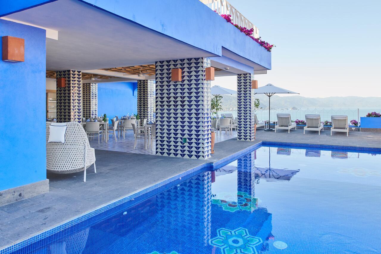 Hotel Luxury Patio Azul (Adults Only) 푸에르토 발라타 외부 사진 The pool at the hotel