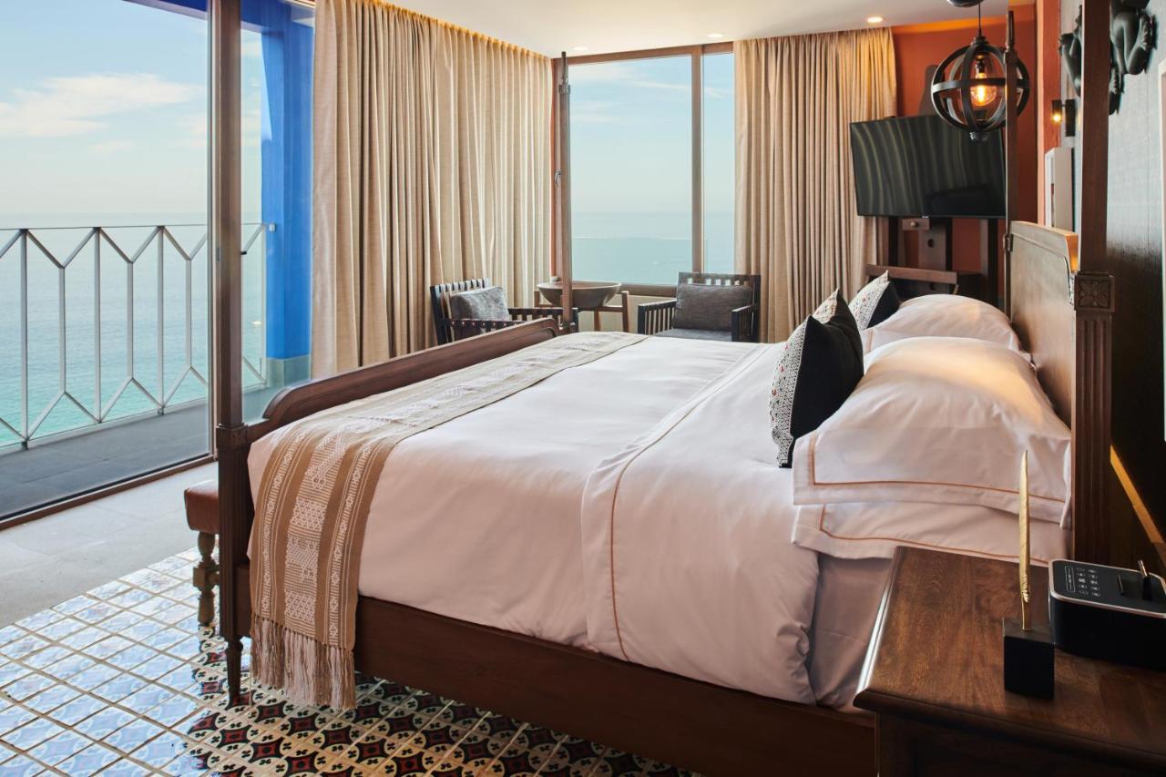 Hotel Luxury Patio Azul (Adults Only) 푸에르토 발라타 외부 사진 A bedroom at the hotel